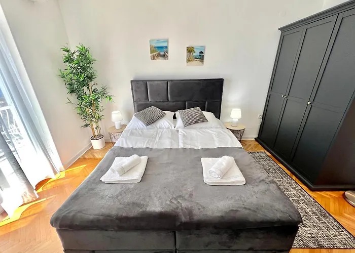 Frano Apartman *